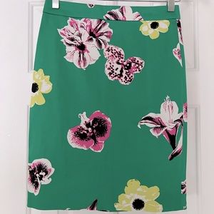 NWOT J. Crew Green Floral Print Skirt Size 00